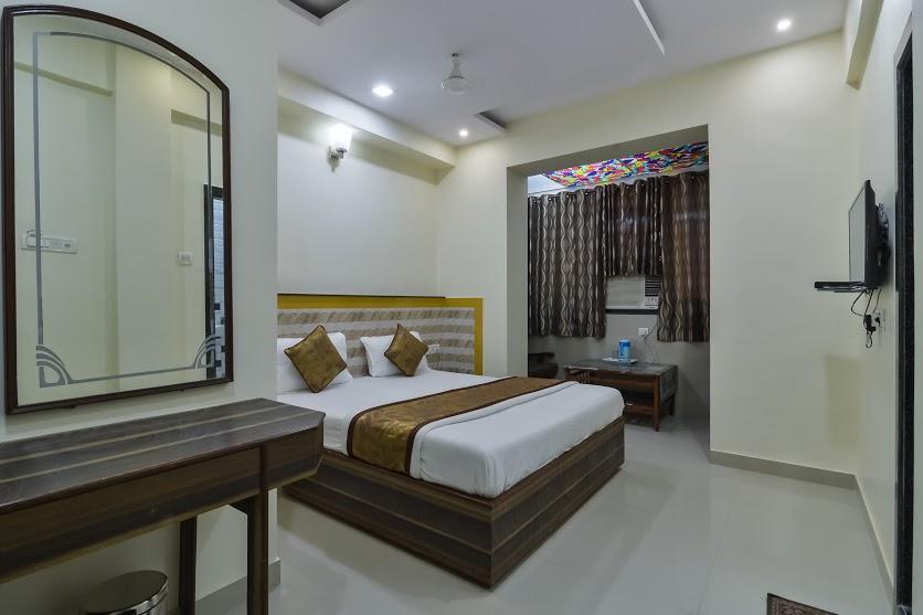 Hotel Aroma- Dadar Mumbai Exterior photo